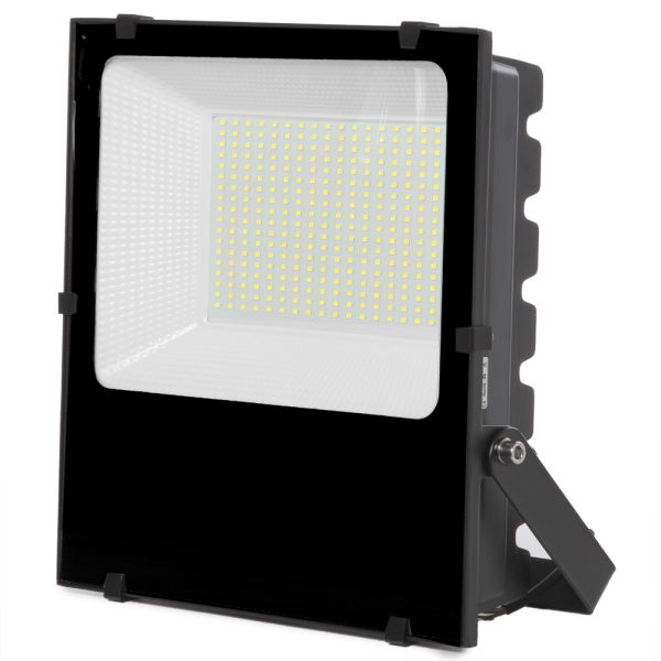 Projetor LED 150W 19.500Lm 6000ºk Ip65 Ajustável 100.000H [1916-Ns-Hvfl150W-F-Cw]