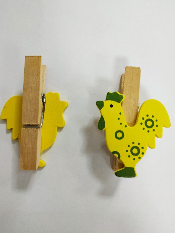 LOTE DE 7 PINZAS DE MADERA GALLO - Image 2