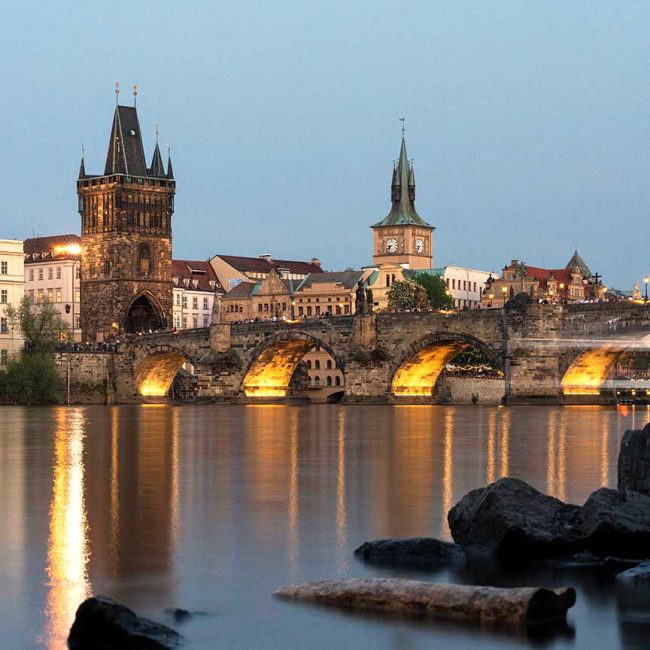 Sunrise Secrets: How to Capture the Empty Charles Bridge (and Beat the Crowds)