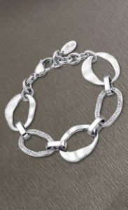 PULSEIRA LOTUS, AÇO