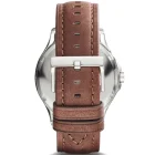 Armani Exchange Hampton AX2133 com mostrador azul, caixa prateada e bracelete em pele castanha.
