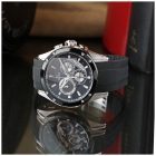 Relógio masculino JAGUAR Special Edition J688/1 com mostrador preto, caixa prateada e bracelete de borracha preta