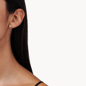 PAR DE BRINCOS MICHAEL KORS OUTLET, PRATA 925