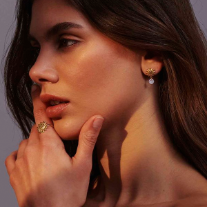 PAR DE BRINCOS RADIANT, PRATA 925