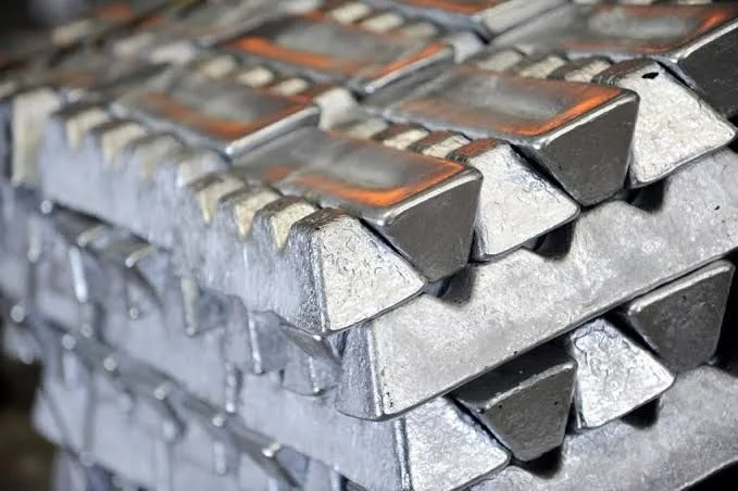 Aluminum ingot