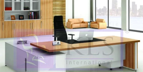 Edge Meeting Table