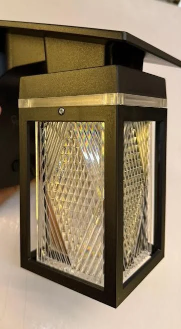 Solar lamp