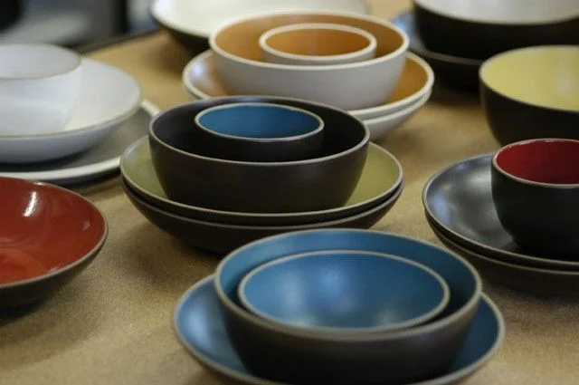 Ceramic salad bowls