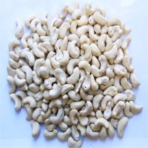 Cashew Nuts Ww320 by  Huynh Gia Agriculture Joint Stock Company 
