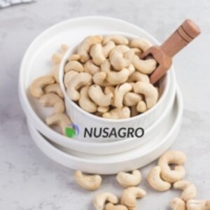 Cashew by  Mister Exportir Indonesia 