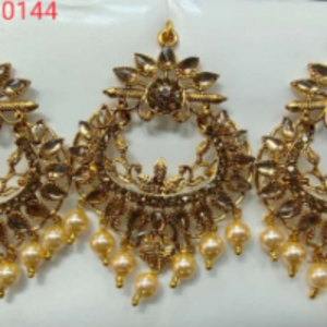 Earrings And Mangtikka/bindya Set by  Daimond Enterprises International 