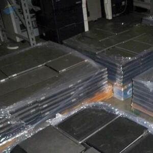 Fairly Used Laptops by SUPAPORN DAMDAENGDEE