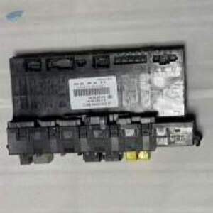 Relay Module , Part Number : A2115459301 - Image 2