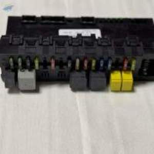 Relay Module , Part Number : A2115459301 - Image 3