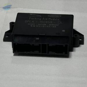 Control Module , Part Number : Lr063183 by German Experts