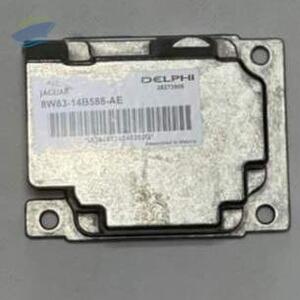 Control Module , Part Number : Lr025949 by German Experts