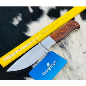 D2 steel skinner hunting knife with rose wood handle and leather sheath