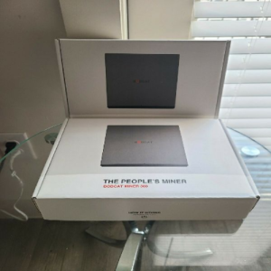 Bobcat 300 Hotspot Miner HNT Helium US915 UK/EU 868