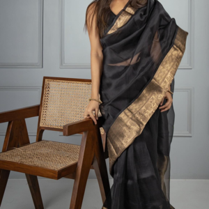 *Banarasi bridal dyable kora soft shiny and silk saree* *standared pallu & blouse* *double zari work* * *full handstock* * - Image 2