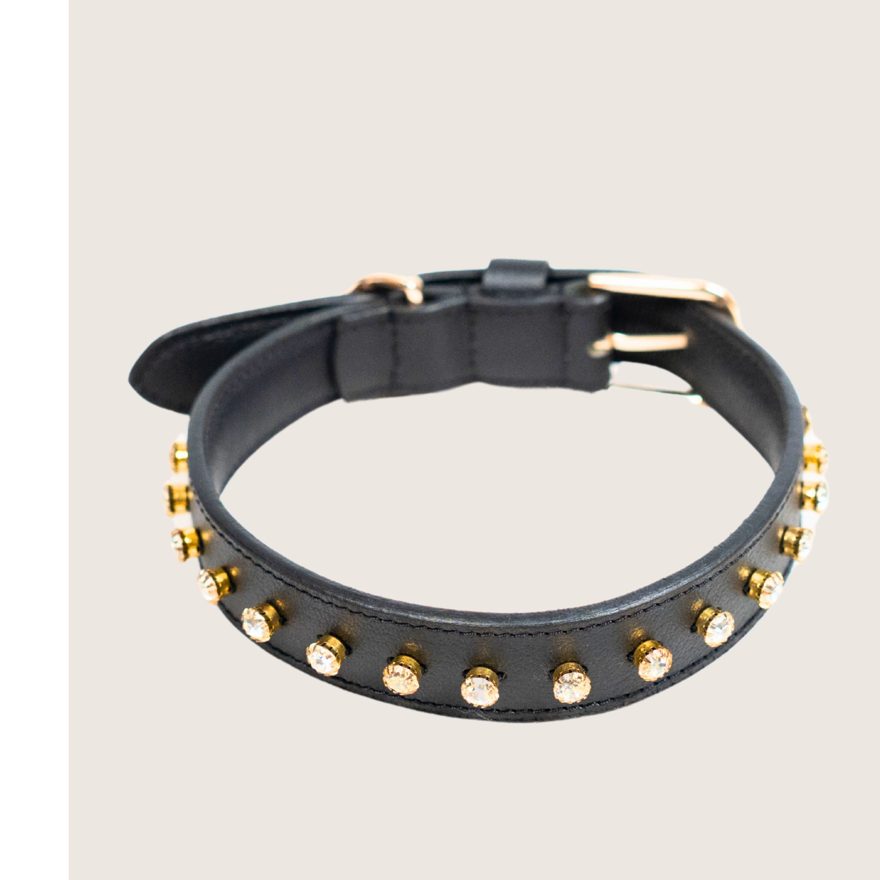 The Noir Collar