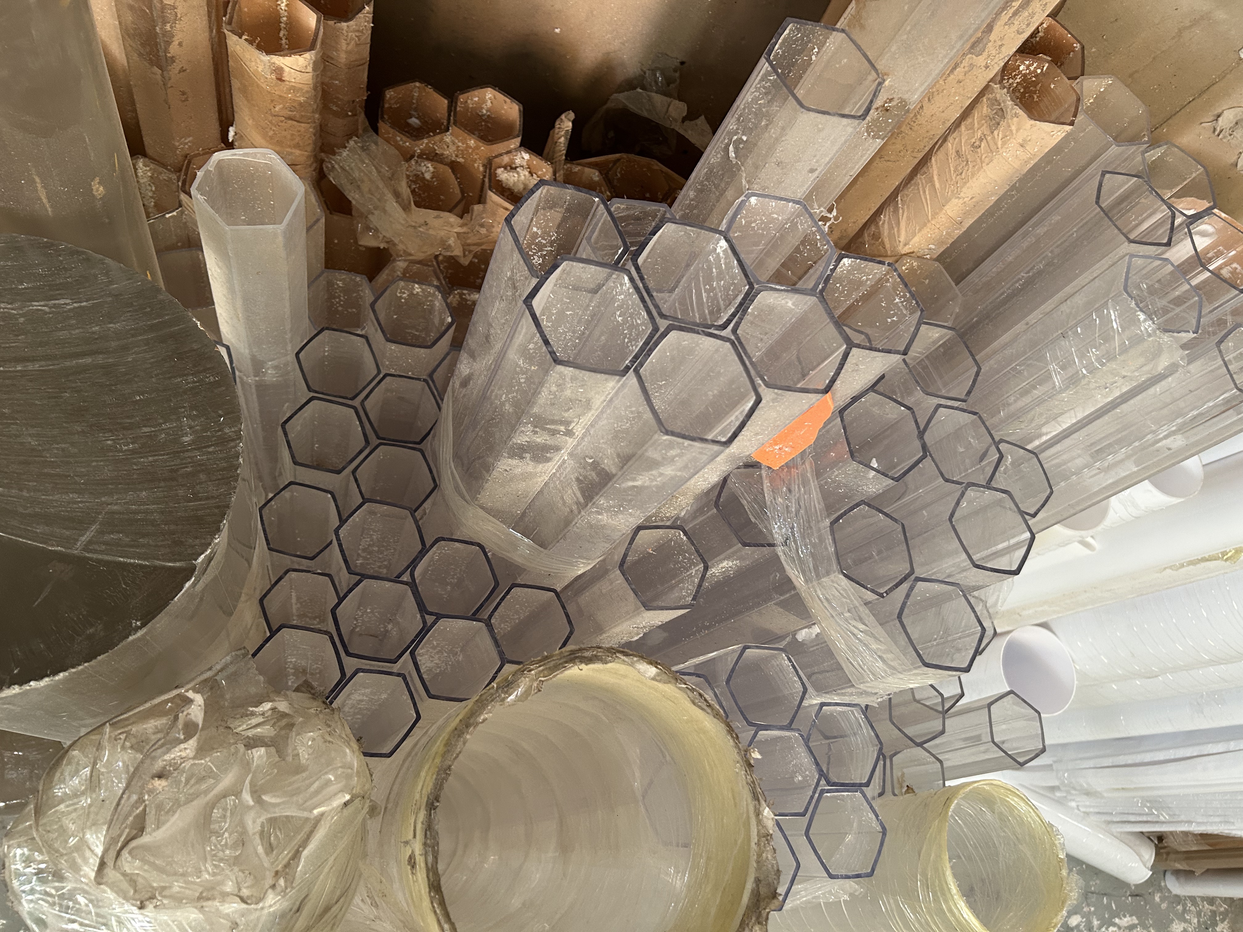 Custom Size Acrylic Extruded Tube for Fish Tanks, Aquaculture and Marine Life Exhibits