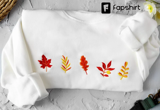 Fall Leaves embroidered crewneck,Vintage Sweatshirt,Autumn Sweatshirt,embroidered sweatshirt vintage,Gifts for Women, Friends, Bridesmaids