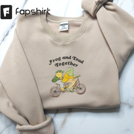 Frog And Toad Embroidery Shirt, Frog and Toad shirt,Vintage Classic Book,Cottage Core Aesthetic, Book Lover Sweatshirt ETREN008