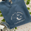 Mama Embroidered Sweatshirt, Custom Mama Shirt With Kids Names, Heart On Sleeve, Pregnancy Reveal Hoodie Gift For New Mom, Mother’s Day Gift