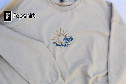 Daylight Embroidered Sweatshirt T-shirt or Hoodie