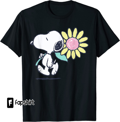 Peanuts Snoopy Pink Daisy Flower T-Shirt