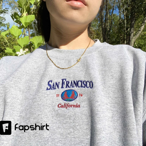 San Francisco Sweatshirt, vintage california crewneck embroidered, Golden Gate Bridge sweater