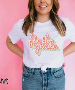 First Grade Teacher Shirt Retro Rainbow Design…