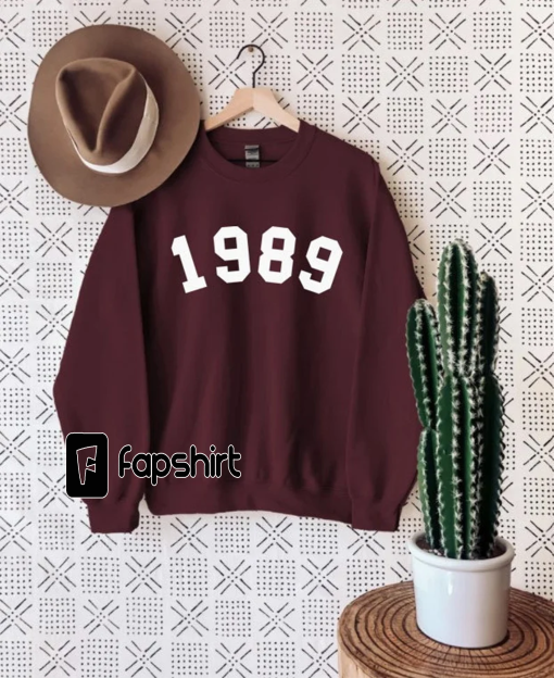 CUSTOM 1989 Sweatshirt, 34th Birthday Sweatshirt, 1989 Birth Year Number Shirt, Birthday Gift for Women, Birthday Sweatshirt