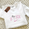 World Best Mom Embroidered Sweatshirt, Mother Day Embroidered Sweatshirt, Adorable Gift For Mother Day, Mother Day Brand Embroidered Crewneck, Best Mom Embroidered Sweatshirt