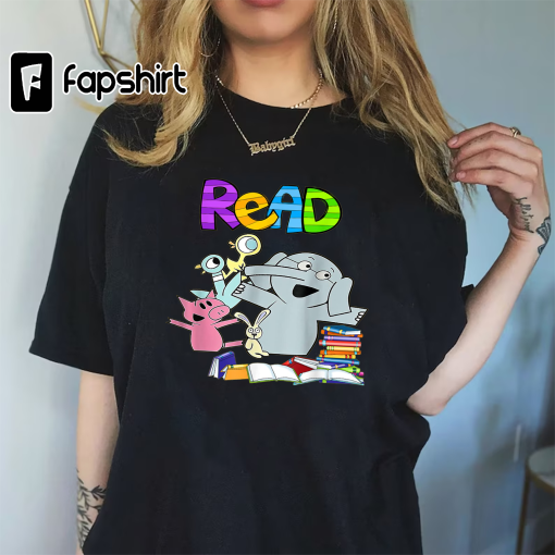 Funny Teacher Library Read Book Club Piggie Elephant Pigeons T-Shirt