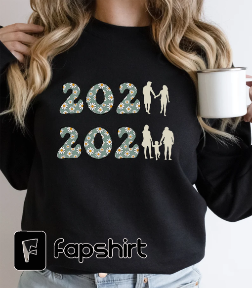 Floral Mama To Be In 2023 Sweatshirt, Wildflower Pregnancy Announcement Sweatshirt, 2023 Pregnancy Sweater With Flowers, Baby Showers Gifts