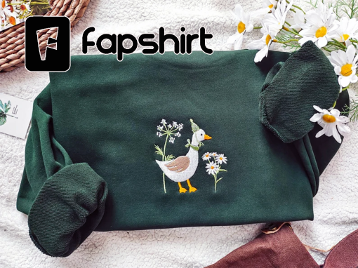 Cute Embroidered Duck Sweatshirt,Goose and Daisy Embroidered Crewneck ,Funny Sweatshirt, Silly Goose,Animal Lover Gift