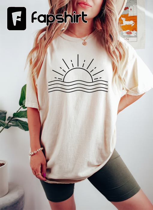 Comfort Retro Ocean Sun Tee Nature Graphic Tshirt,Womens Summer Tee,Sunrise Shirt For Women Beachy Shirts,Sunset Sweatshirt,Boho Summer Tee