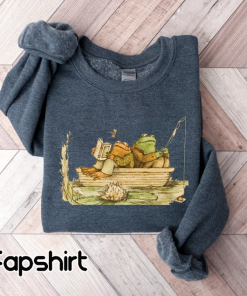 Frog And Toad Shirt,Vintage Classic Book Sweatshirt,Cottagecore…