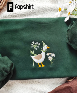 Duck Sweatshirt,Goose and Daisy embroidered sweatshirt, Hoodie