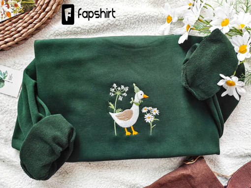 Duck Sweatshirt,Goose and Daisy embroidered sweatshirt, Hoodie