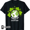 Plant Trees Tree Hugger Earth Day Arbor Day T-Shirt