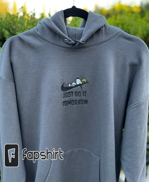 Just Do It Tomorrow Snoopy Hoodie