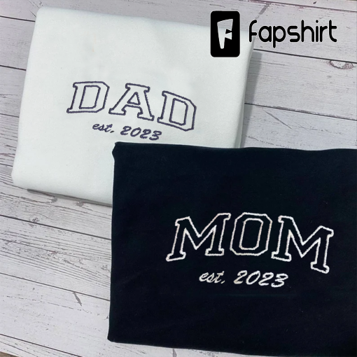 Mom/Dad Embroidered Crewneck Sweatshirt