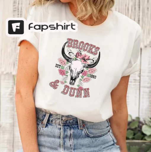 Brooks & Dunn Vintage Tee Shirt, Country Music T-Shirt, Gift For Her, Funny T-Shirts For Women, Women Graphic T-Shirts