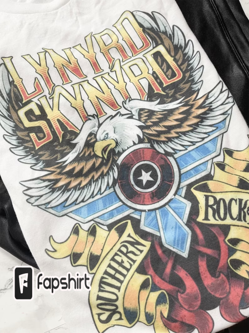 Lynyrd Skynyrd t-shirt/Unisex tee/ vintage feel/White/rock band