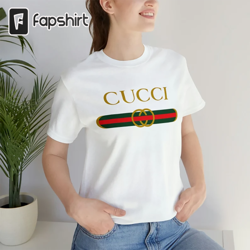 Modern Unisex T-Shirt, Women and Men Fashion gucc Shirt, Jersey Short Sleeve Tee, Luxury Tshirt