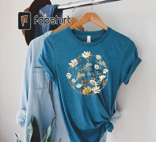 Flower Shirt, Gift For Her, Flower Shirt Aesthetic, Floral Graphic Tee, Floral Shirt, Flower T-shirt, Wild Flower Shirt, Wildflower T-shirt