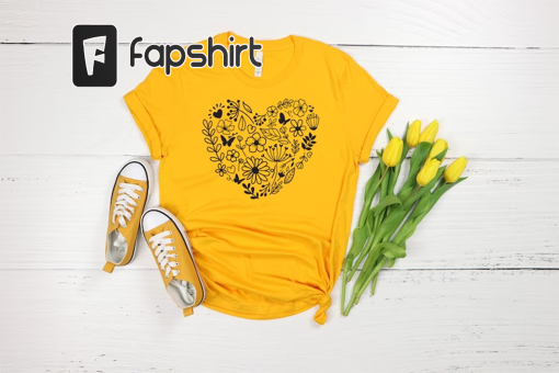 Flower Heart T-Shirt, Flower Shirt, Wildflowers T-Shirts, Botanic Shirt, Plant Lady Shirt, Floral Shirt, Plant Mama Shirt, Botanical Shirt