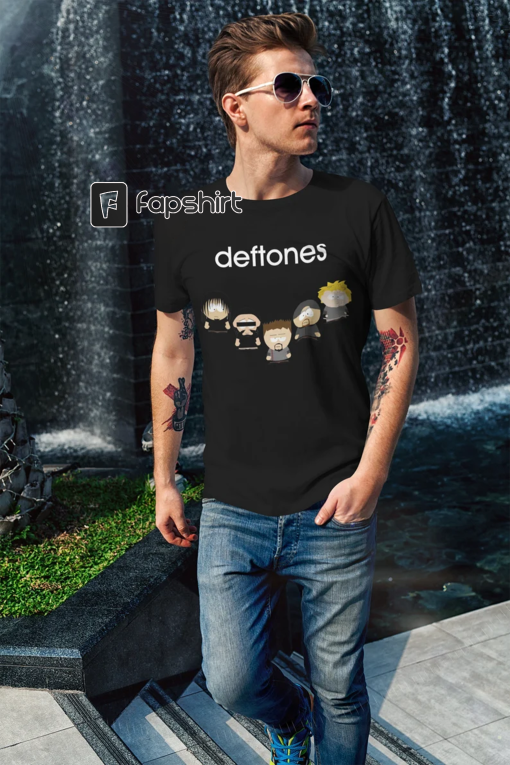 Deftones Unisex T-Shirt – Chino Moreno Tee – Metal Band Graphic Shirt – Around The Fur – Band Members Comics